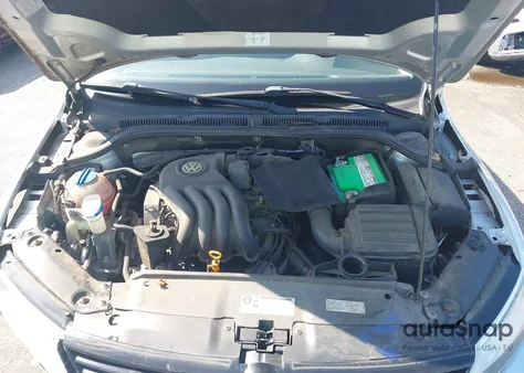 2013 Volkswagen Jetta 2.0L S z USA, uszkodzony, nr VIN 3VW1K7AJ2DM427520